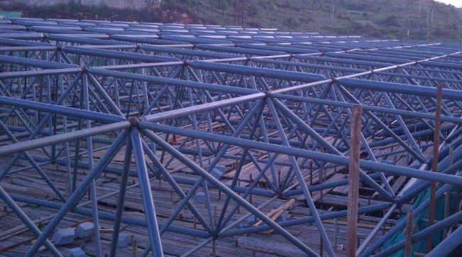 宣武概述网架加工中对钢材的质量的过细恳求